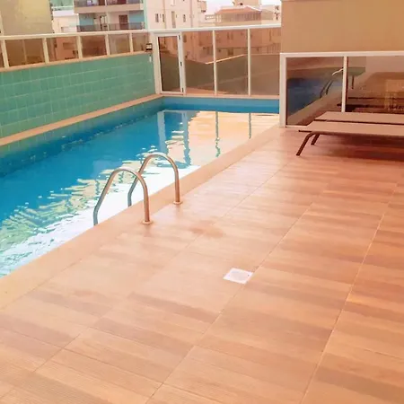 Edf Gil Nogueira: Beachfront Apartment with Gourmet Balcony Guarapari Exterior photo