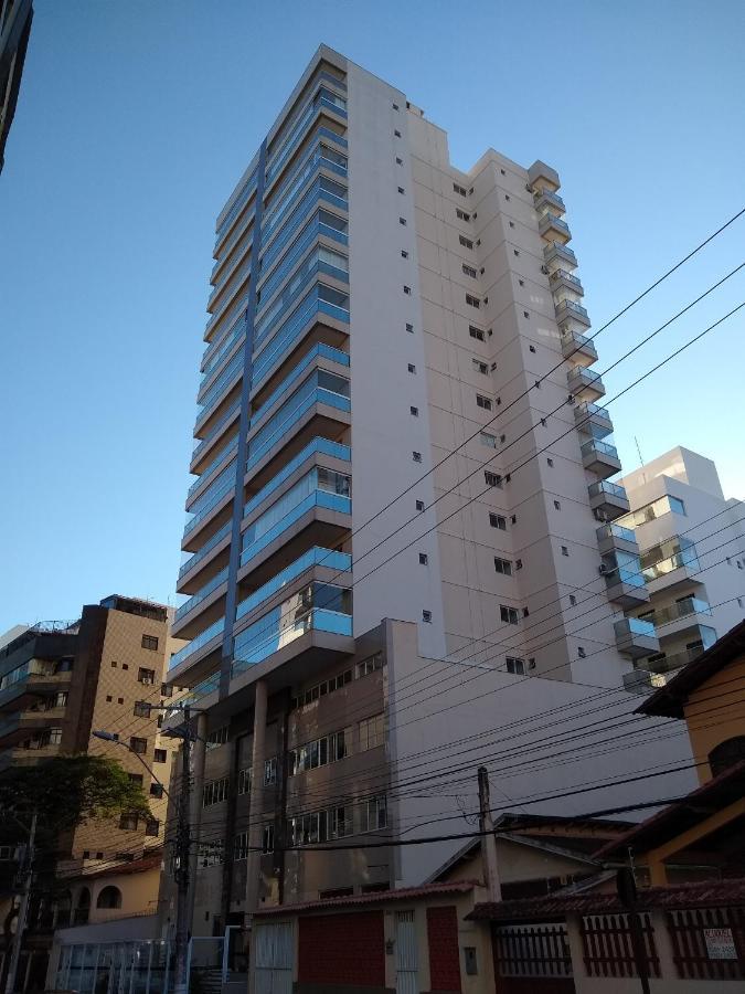 Apartment Edf Gil Nogueira: Beachfront With Gourmet Balcony Guarapari
