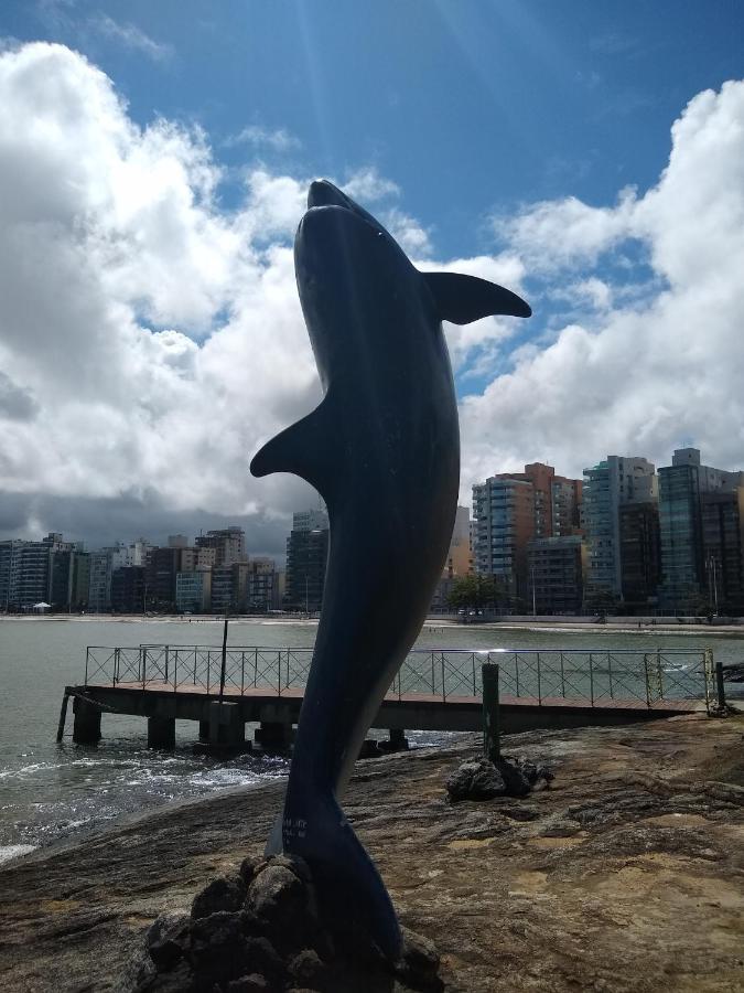 Edf Gil Nogueira: Beachfront With Gourmet Balcony