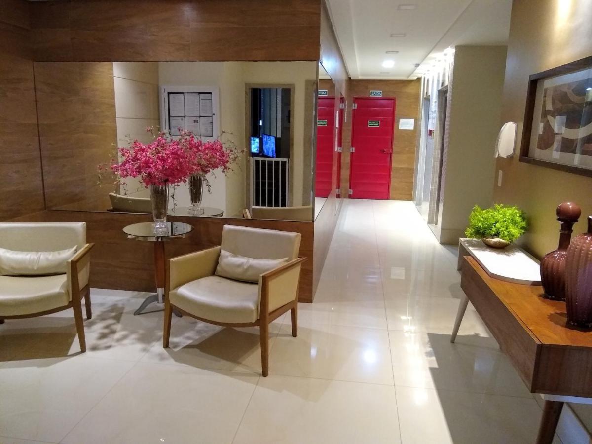 Apartment Edf Gil Nogueira: Beachfront With Gourmet Balcony