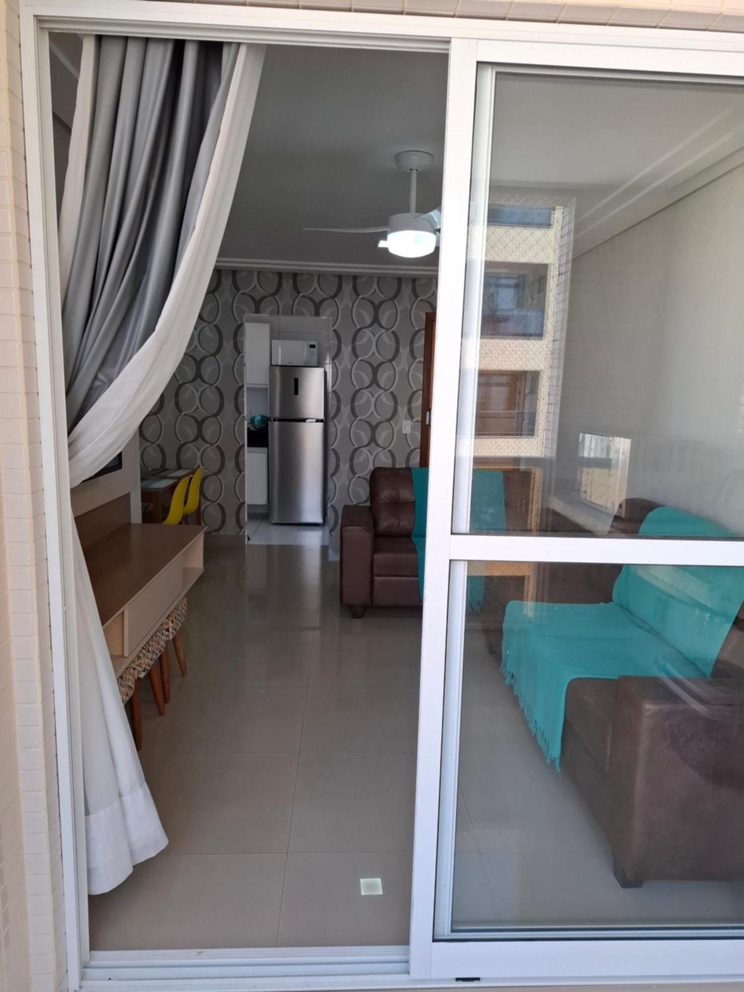 Apartment Edf Gil Nogueira: Beachfront With Gourmet Balcony